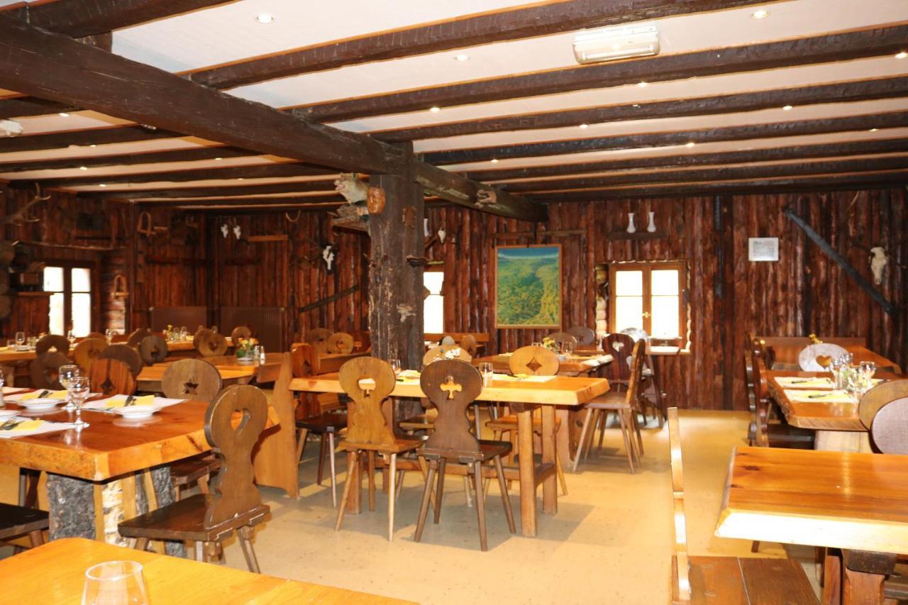 Kebespre Hotel Lapoutroie Bagian luar foto