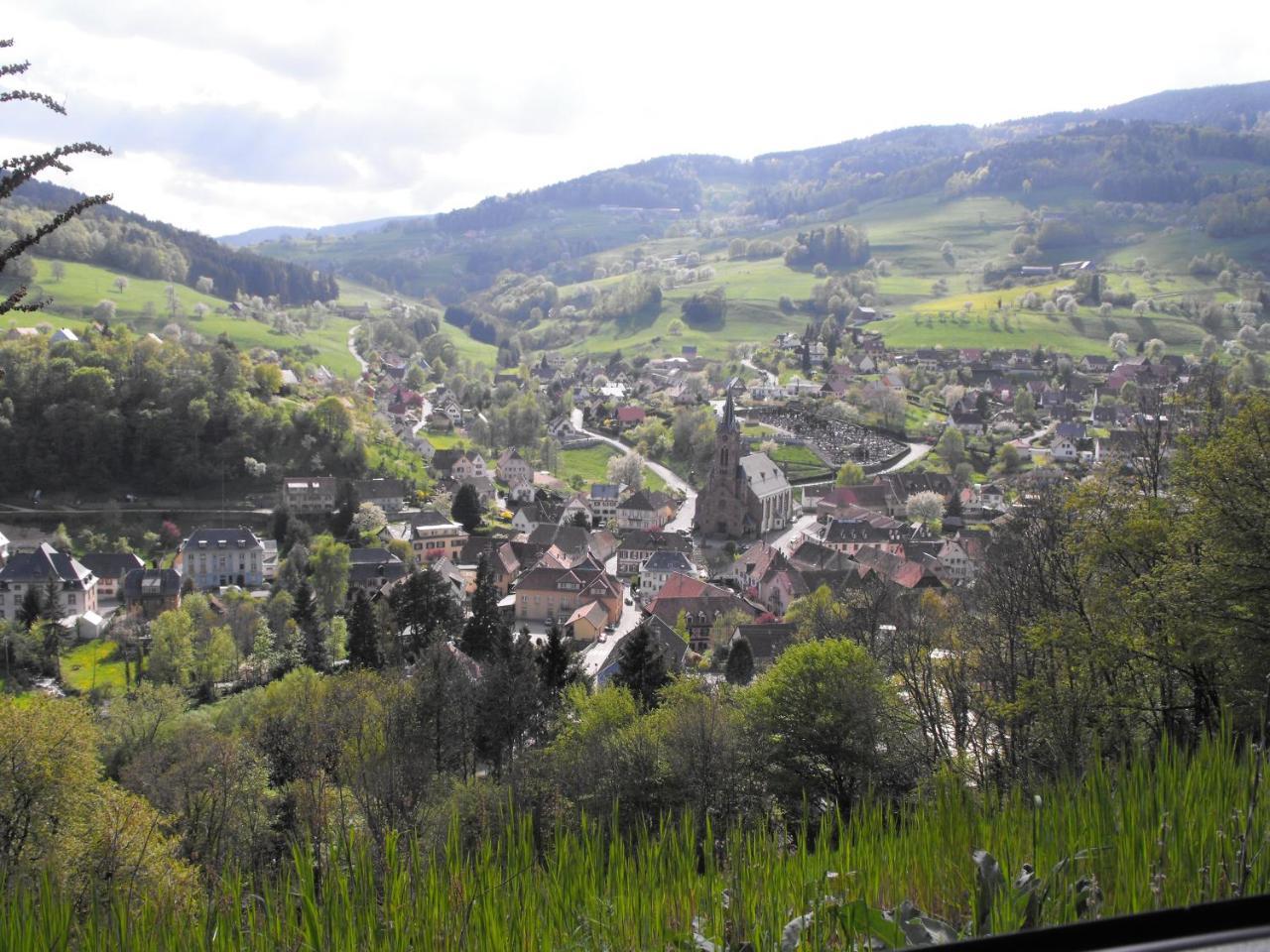 Kebespre Hotel Lapoutroie Bagian luar foto