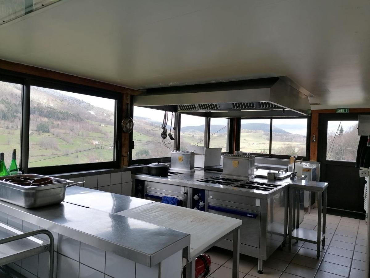 Kebespre Hotel Lapoutroie Bagian luar foto